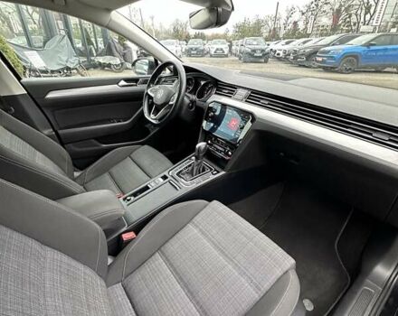 Черный Фольксваген Пассат, объемом двигателя 2 л и пробегом 80 тыс. км за 23999 $, фото 23 на Automoto.ua