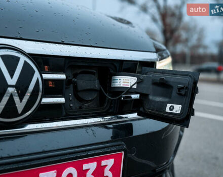 Черный Фольксваген Пассат, объемом двигателя 1.4 л и пробегом 180 тыс. км за 21499 $, фото 5 на Automoto.ua