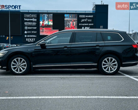 Черный Фольксваген Пассат, объемом двигателя 1.4 л и пробегом 180 тыс. км за 21499 $, фото 22 на Automoto.ua