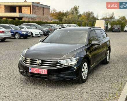 Фольксваген Пассат 2021 в Львове на Automoto.ua Черный Фольксваген Пассат, объемом двигателя 1.97 л и пробегом 175 тыс. км за 21900 $, фото 3 на Automoto.ua