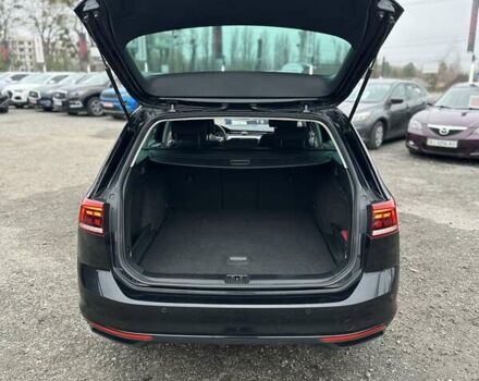 Черный Фольксваген Пассат, объемом двигателя 2 л и пробегом 80 тыс. км за 23999 $, фото 11 на Automoto.ua