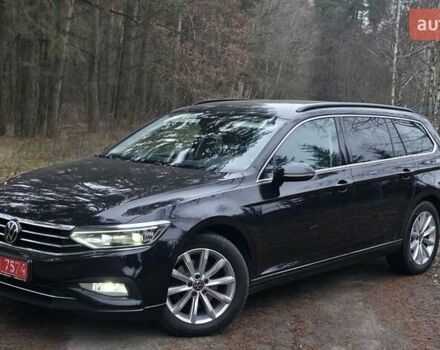 Черный Фольксваген Пассат, объемом двигателя 1.97 л и пробегом 196 тыс. км за 22800 $, фото 1 на Automoto.ua