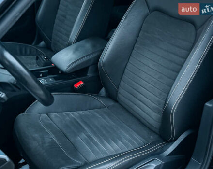 Черный Фольксваген Пассат, объемом двигателя 1.4 л и пробегом 180 тыс. км за 21499 $, фото 32 на Automoto.ua