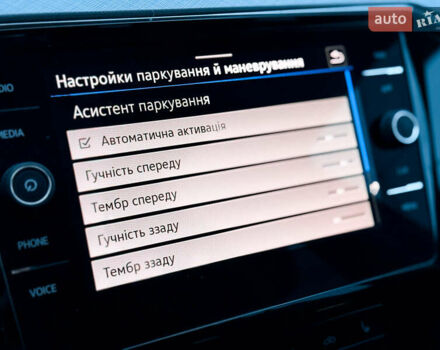 Черный Фольксваген Пассат, объемом двигателя 1.4 л и пробегом 180 тыс. км за 21499 $, фото 77 на Automoto.ua