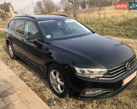 Чорний Фольксваген Пассат, об'ємом двигуна 2 л та пробігом 234 тис. км за 19600 $, фото 1 на Automoto.ua