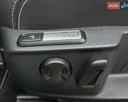 Черный Фольксваген Пассат, объемом двигателя 1.97 л и пробегом 198 тыс. км за 24500 $, фото 21 на Automoto.ua