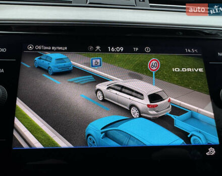 Черный Фольксваген Пассат, объемом двигателя 1.97 л и пробегом 198 тыс. км за 24500 $, фото 40 на Automoto.ua