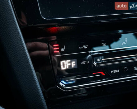 Черный Фольксваген Пассат, объемом двигателя 1.4 л и пробегом 180 тыс. км за 21499 $, фото 90 на Automoto.ua