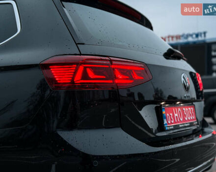 Черный Фольксваген Пассат, объемом двигателя 1.4 л и пробегом 180 тыс. км за 21499 $, фото 20 на Automoto.ua