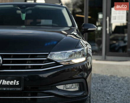 Черный Фольксваген Пассат, объемом двигателя 2 л и пробегом 252 тыс. км за 22900 $, фото 6 на Automoto.ua
