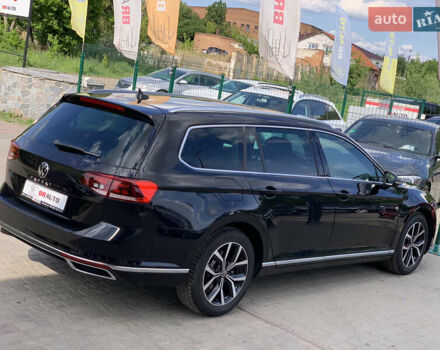 Чорний Фольксваген Пассат, об'ємом двигуна 2 л та пробігом 190 тис. км за 21755 $, фото 17 на Automoto.ua