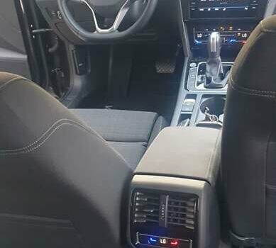 Чорний Фольксваген Пассат, об'ємом двигуна 1.97 л та пробігом 195 тис. км за 20200 $, фото 28 на Automoto.ua