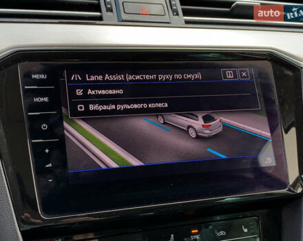 Чорний Фольксваген Пассат, об'ємом двигуна 2 л та пробігом 190 тис. км за 21755 $, фото 64 на Automoto.ua