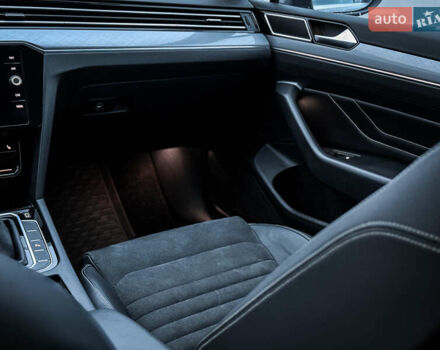 Черный Фольксваген Пассат, объемом двигателя 1.4 л и пробегом 180 тыс. км за 21499 $, фото 47 на Automoto.ua