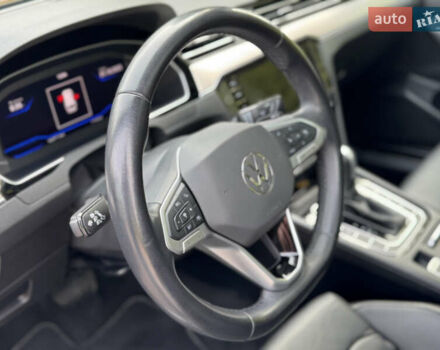 Черный Фольксваген Пассат, объемом двигателя 1.97 л и пробегом 171 тыс. км за 26900 $, фото 18 на Automoto.ua