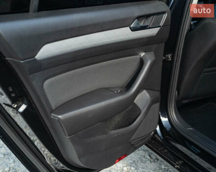 Черный Фольксваген Пассат, объемом двигателя 2 л и пробегом 252 тыс. км за 22900 $, фото 25 на Automoto.ua