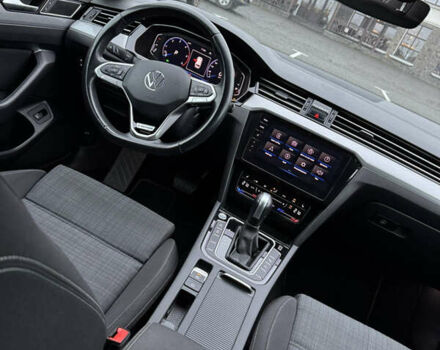 Черный Фольксваген Пассат, объемом двигателя 1.97 л и пробегом 234 тыс. км за 24999 $, фото 12 на Automoto.ua