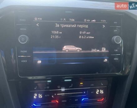 Черный Фольксваген Пассат, объемом двигателя 1.97 л и пробегом 204 тыс. км за 22070 $, фото 7 на Automoto.ua