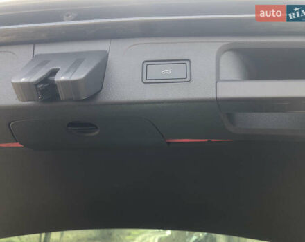 Чорний Фольксваген Пассат, об'ємом двигуна 2 л та пробігом 234 тис. км за 19600 $, фото 14 на Automoto.ua