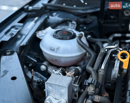 Черный Фольксваген Пассат, объемом двигателя 1.4 л и пробегом 180 тыс. км за 21499 $, фото 57 на Automoto.ua