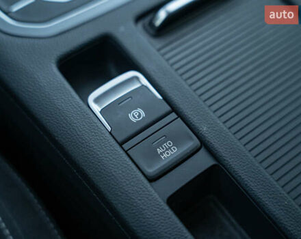 Черный Фольксваген Пассат, объемом двигателя 2 л и пробегом 252 тыс. км за 22900 $, фото 38 на Automoto.ua