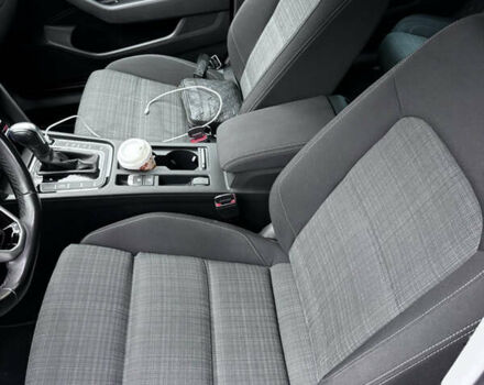 Черный Фольксваген Пассат, объемом двигателя 2 л и пробегом 208 тыс. км за 20800 $, фото 10 на Automoto.ua