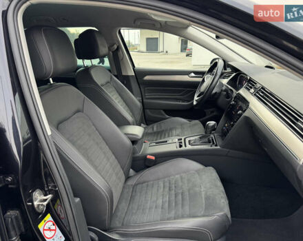 Черный Фольксваген Пассат, объемом двигателя 1.97 л и пробегом 198 тыс. км за 24500 $, фото 18 на Automoto.ua