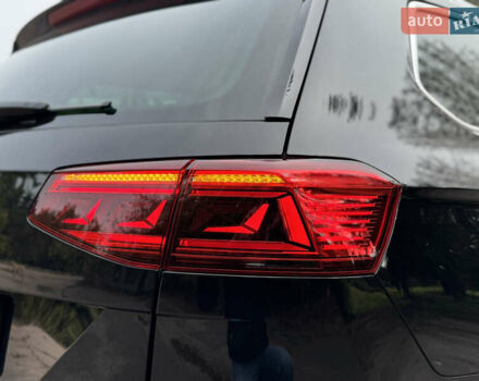 Черный Фольксваген Пассат, объемом двигателя 1.97 л и пробегом 171 тыс. км за 26900 $, фото 32 на Automoto.ua