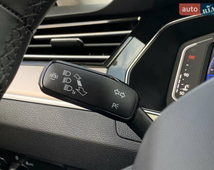 Чорний Фольксваген Пассат, об'ємом двигуна 2 л та пробігом 190 тис. км за 21755 $, фото 54 на Automoto.ua