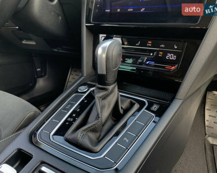 Чорний Фольксваген Пассат, об'ємом двигуна 2 л та пробігом 190 тис. км за 21755 $, фото 41 на Automoto.ua