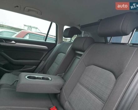 Черный Фольксваген Пассат, объемом двигателя 1.97 л и пробегом 196 тыс. км за 22800 $, фото 31 на Automoto.ua