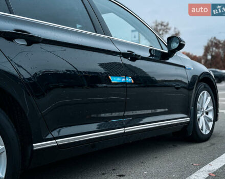 Черный Фольксваген Пассат, объемом двигателя 1.4 л и пробегом 180 тыс. км за 21499 $, фото 13 на Automoto.ua