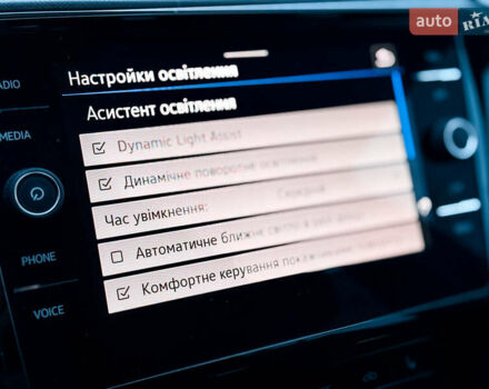 Черный Фольксваген Пассат, объемом двигателя 1.4 л и пробегом 180 тыс. км за 21499 $, фото 75 на Automoto.ua