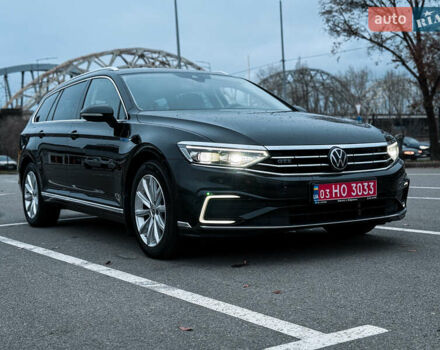 Черный Фольксваген Пассат, объемом двигателя 1.4 л и пробегом 180 тыс. км за 21499 $, фото 9 на Automoto.ua