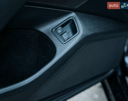 Черный Фольксваген Пассат, объемом двигателя 1.4 л и пробегом 180 тыс. км за 21499 $, фото 27 на Automoto.ua