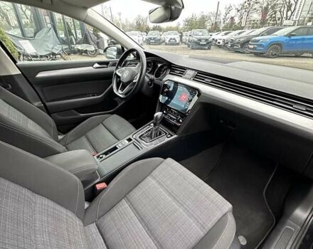 Черный Фольксваген Пассат, объемом двигателя 2 л и пробегом 80 тыс. км за 23999 $, фото 27 на Automoto.ua