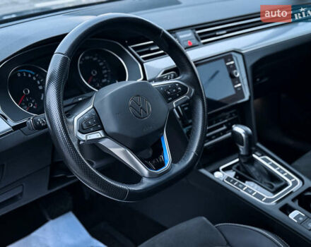 Черный Фольксваген Пассат, объемом двигателя 1.4 л и пробегом 180 тыс. км за 21499 $, фото 33 на Automoto.ua