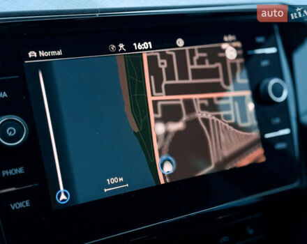 Черный Фольксваген Пассат, объемом двигателя 1.4 л и пробегом 180 тыс. км за 21499 $, фото 68 на Automoto.ua