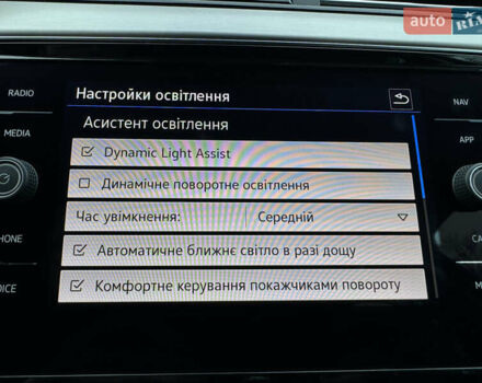 Черный Фольксваген Пассат, объемом двигателя 1.97 л и пробегом 198 тыс. км за 24500 $, фото 46 на Automoto.ua