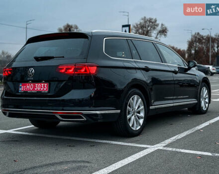 Черный Фольксваген Пассат, объемом двигателя 1.4 л и пробегом 180 тыс. км за 21499 $, фото 14 на Automoto.ua