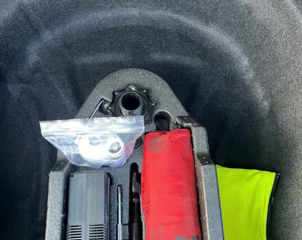 Черный Фольксваген Пассат, объемом двигателя 1.97 л и пробегом 211 тыс. км за 24490 $, фото 25 на Automoto.ua