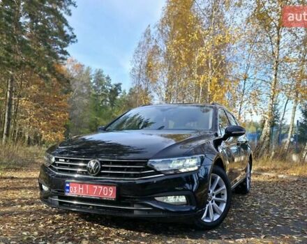 Черный Фольксваген Пассат, объемом двигателя 1.97 л и пробегом 196 тыс. км за 22999 $, фото 2 на Automoto.ua