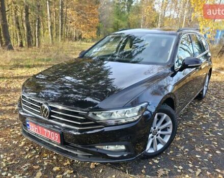Черный Фольксваген Пассат, объемом двигателя 1.97 л и пробегом 196 тыс. км за 22999 $, фото 6 на Automoto.ua