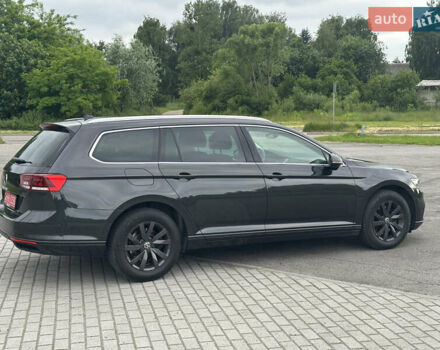 Черный Фольксваген Пассат, объемом двигателя 1.97 л и пробегом 120 тыс. км за 24500 $, фото 6 на Automoto.ua