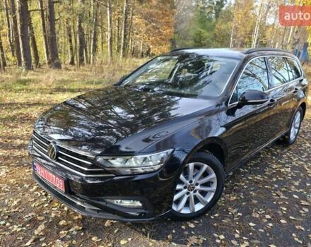 Черный Фольксваген Пассат, объемом двигателя 1.97 л и пробегом 196 тыс. км за 22999 $, фото 5 на Automoto.ua