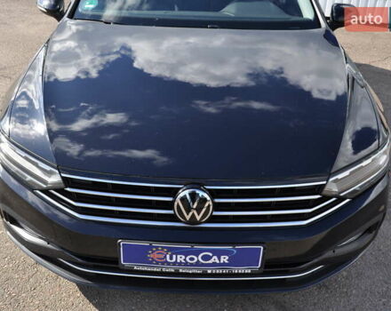 Черный Фольксваген Пассат, объемом двигателя 1.97 л и пробегом 152 тыс. км за 26500 $, фото 13 на Automoto.ua