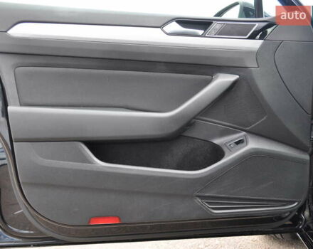 Черный Фольксваген Пассат, объемом двигателя 1.97 л и пробегом 152 тыс. км за 26500 $, фото 53 на Automoto.ua