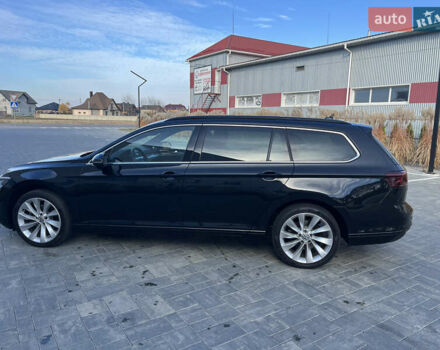 Черный Фольксваген Пассат, объемом двигателя 1.97 л и пробегом 211 тыс. км за 24490 $, фото 10 на Automoto.ua