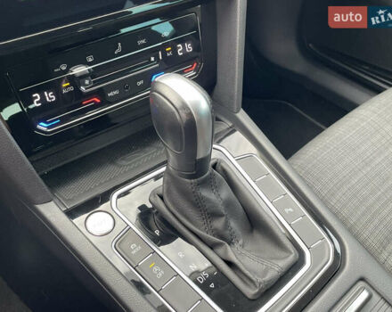 Черный Фольксваген Пассат, объемом двигателя 2 л и пробегом 205 тыс. км за 19999 $, фото 25 на Automoto.ua