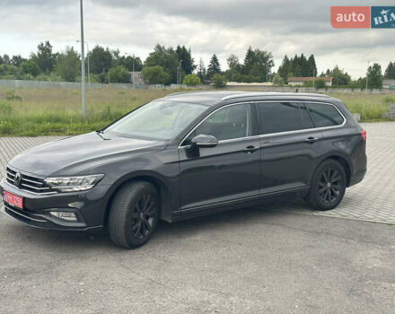Черный Фольксваген Пассат, объемом двигателя 1.97 л и пробегом 120 тыс. км за 24500 $, фото 1 на Automoto.ua